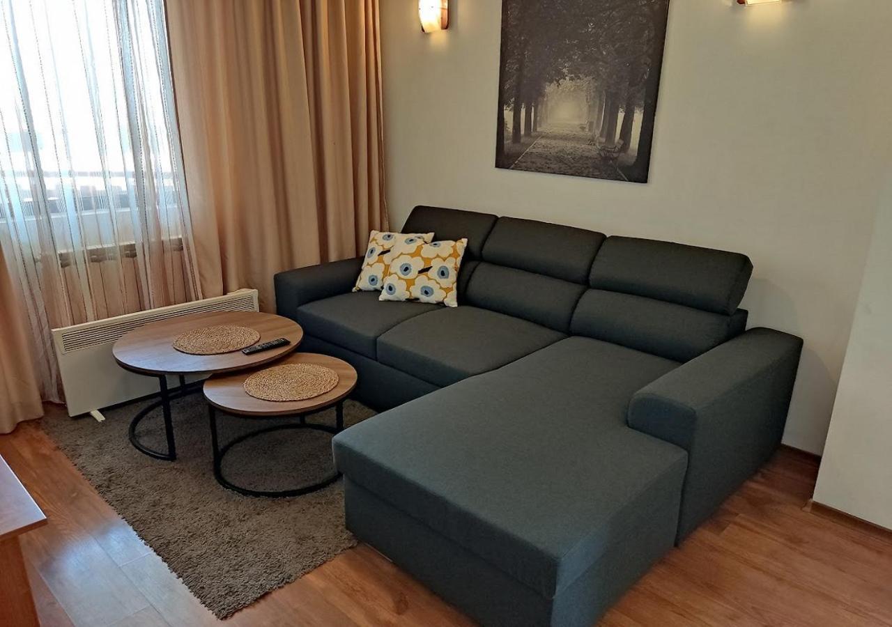 Family 2 Bed Apartment In Bansko Exterior photo