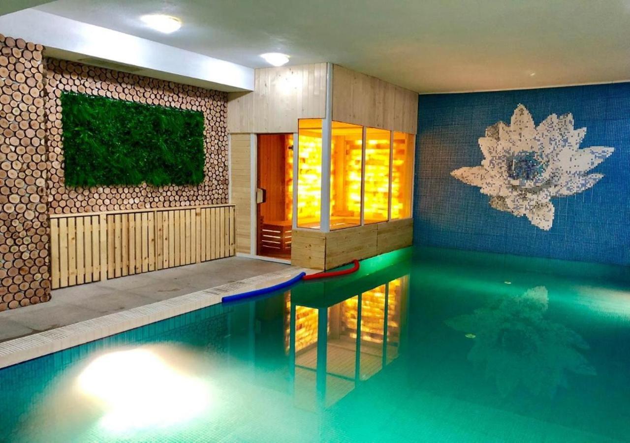 Family 2 Bed Apartment In Bansko Exterior photo